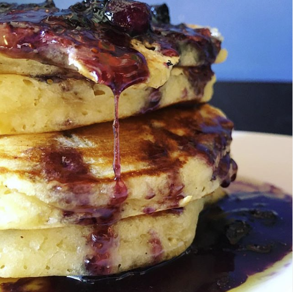 Blueberry Pancakes at White Rabbit of Cork city | EvinOK