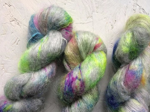 Interview with Helen of The Wool Kitchen, yarn hand-dyer | EvinOK