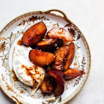 Ricotta with grilled peaches