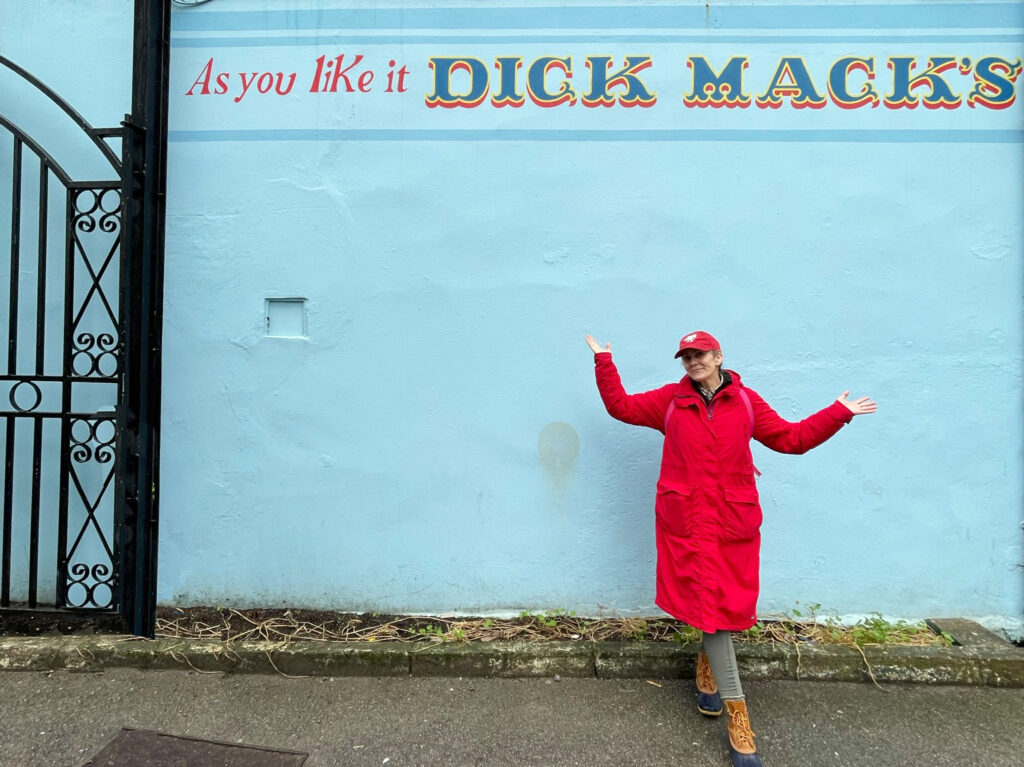 Evin in Dingle at Dick Mack's | EvinOK.com